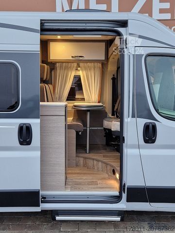 Camper PÖSSL Roadstar 600 L Automat 180PS