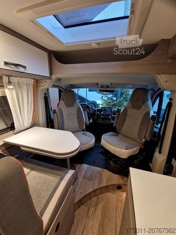 Camper PÖSSL Roadstar 600 L Automat 180PS