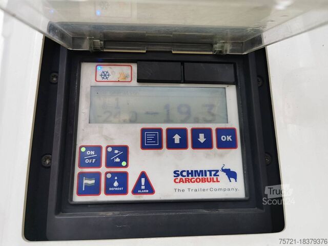 Koel-vriestransport SCHMITZ SKO 24 SCB ENGINE SCB FRIGO TAILLIFT