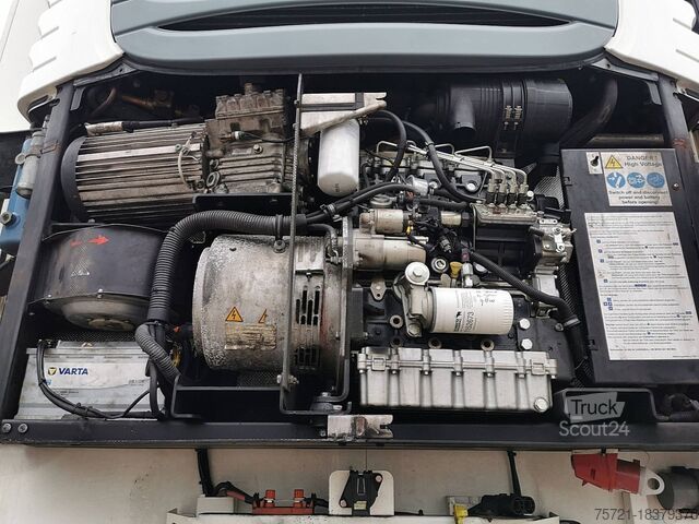 Koel-vriestransport SCHMITZ SKO 24 SCB ENGINE SCB FRIGO TAILLIFT