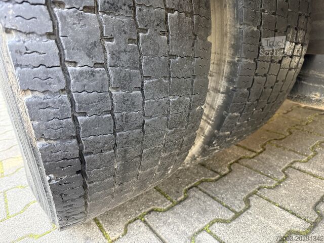 Trijų pusių savivartis sunkvežimis Scania G450 8X2*6 Kipper Kran HMF 2620 K5