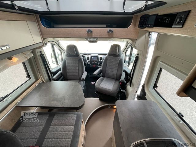 Автодім PÖSSL Summit 640 *Aufstelldach**5.Sitzplatz**4,0t*