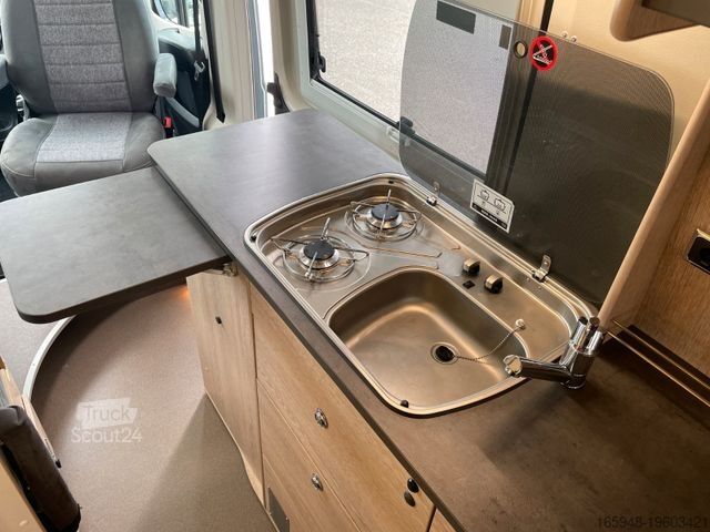 Camper van PÖSSL Summit 640 *Aufstelldach*5.Sitzplatz*4,0t*