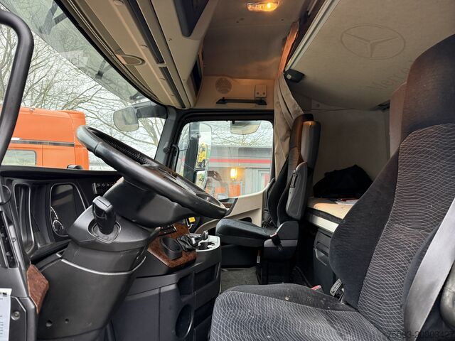 Кран-манипулятор на шасси грузовика Mercedes-Benz Actros 2542 6X2 Kran Fassi F335 bis 22.5 Meter