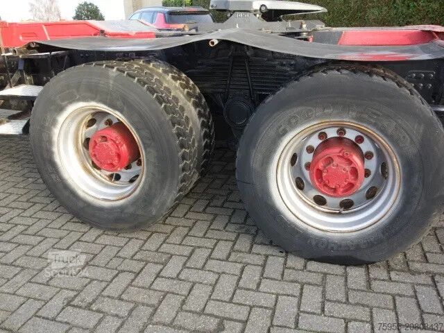 Didelė apkrova Volvo FM 12.420 6x4 steelsprings