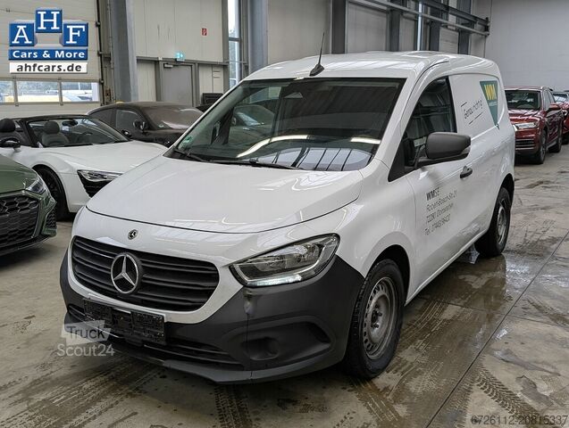 Mercedes-Benz Citan 112 CDI, zadní kamera, navigace, klimatizace, vyhřívání sedadel Mercedes-Benz Citan