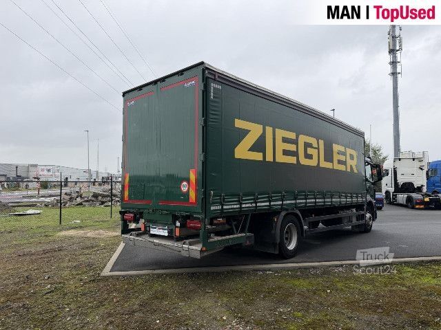 Autocamion cu caroserie tip cutie MAN TGM 18.290 4x2 BL CH