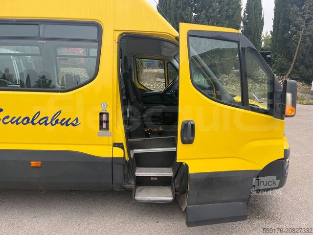 IVECO Daily school bus IVECO Daily