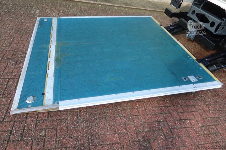 Maleta Mercedes-Benz Atego 1223 1223 L  Bak + Klep Bar 3000 KG