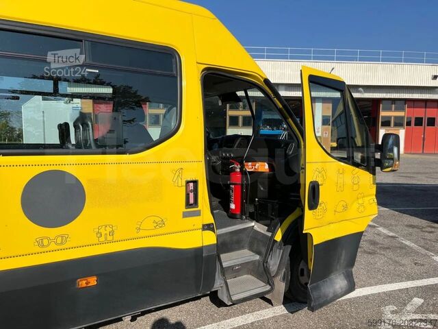 IVECO Daily school bus IVECO Daily