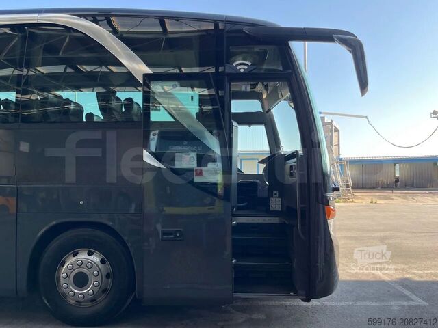 Car de tourisme Setra S415