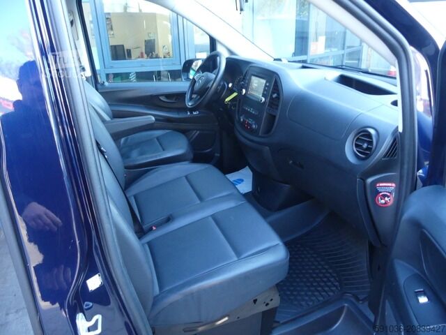 Panel van mercedes-benz Vito Kasten 119 CDI 4x4 lang SCHRÄNKE LED/STDHZ