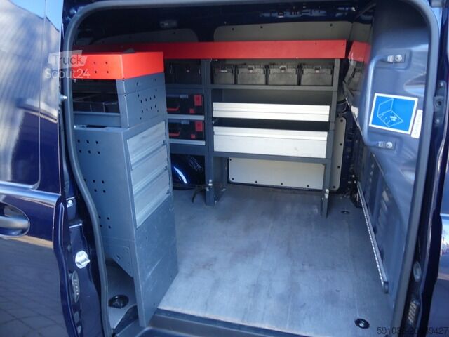 Panel van mercedes-benz Vito Kasten 119 CDI 4x4 lang SCHRÄNKE LED/STDHZ