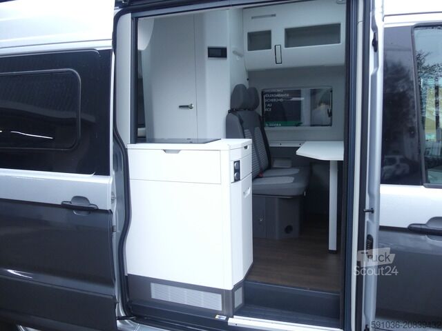 Obytné vozidlo Volkswagen Crafter 2,0TDI Grand California 600 LED/KAM/ACC