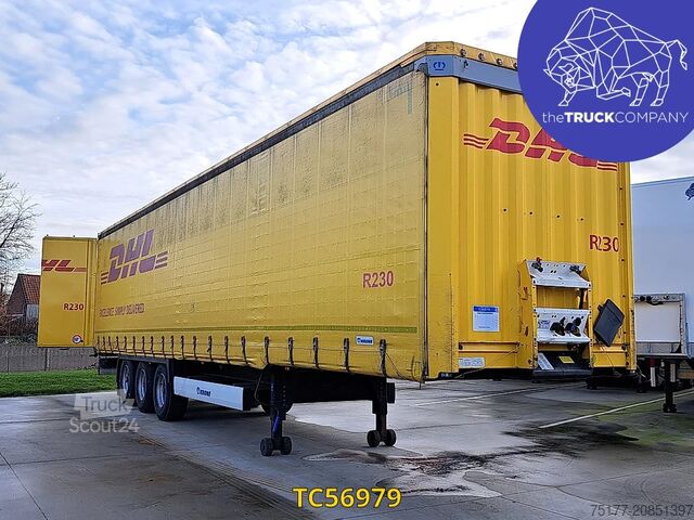 Sliding tarpaulins Krone