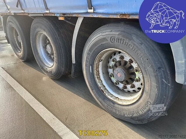 Sliding tarpaulins Krone 