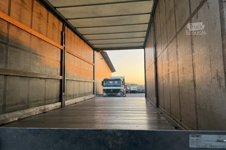 Otwarta przyczepa z plandeką  TPS180 / Plane / Swiss-Vehicle