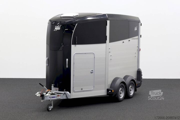 Ló-szállító utánfutó Ifor Williams HBX 511|SCHWARZ +SATTELKAMMER