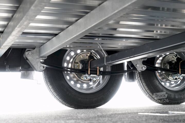 Ló-szállító utánfutó Ifor Williams HBX 511|SCHWARZ +SATTELKAMMER