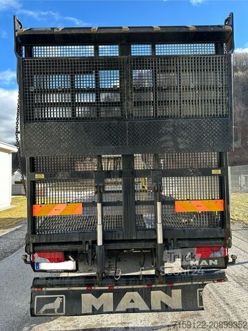 Prevoznik gradbenih strojev MAN TGA 26.410