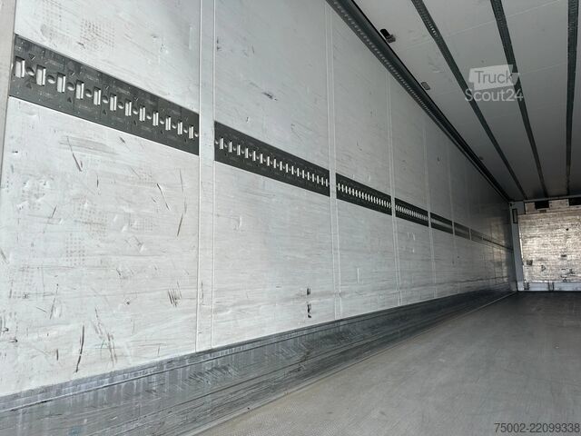 Prevoz v hladilniku/zamrznjenem stanju Schmitz Cargobull CARRIER VECTOR 1550 D/E / SAF DISCBRAKES / PALL...