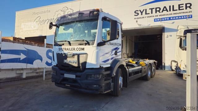 Camión volquete MAN TGS 26.470 (LOCATION / RENT)