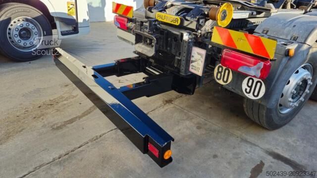 Camión volquete MAN TGS 26.470 (LOCATION / RENT)