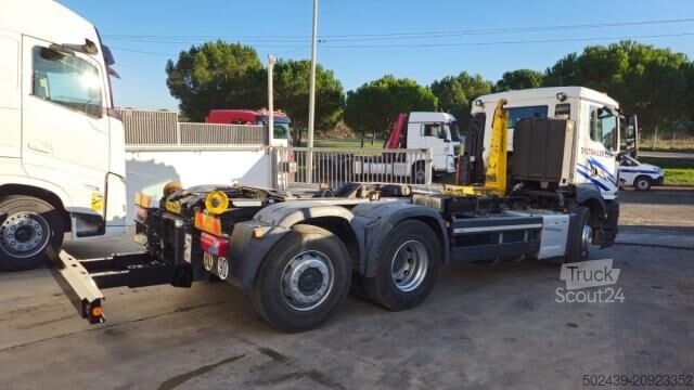 Camión volquete MAN TGS 26.470 (LOA LOCATION-VENTE)