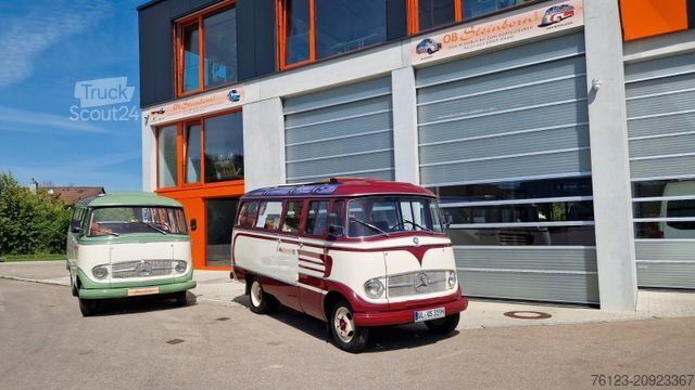 Miniautocarro MERCEDES-BENZ Vorgänger Sprinter O 319 Samba mit Faltdach AC