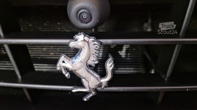 Furgoneta FERRARI Portofino