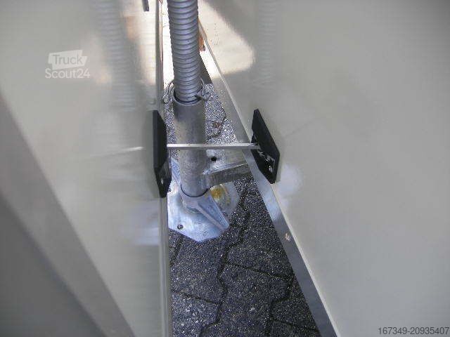 Rimorchio refrigerato WM MEYER AZKF 1525/145 Kühlkoffer mit erhöhter Nutzlast!