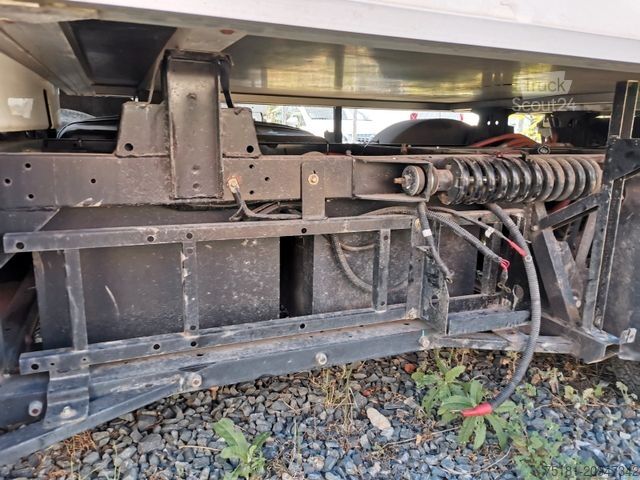 Transporter mit Koffer CENNTRO METRO /26KWH/ CARGO BOX L/ FÜR ERSATZTEILE!
