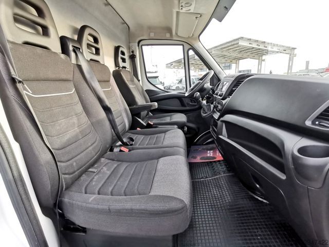 Dodávka s vysokou střechou IVECO Daily 35S16 SUPERMAXI XL/ KLIMA/ 1.BES.