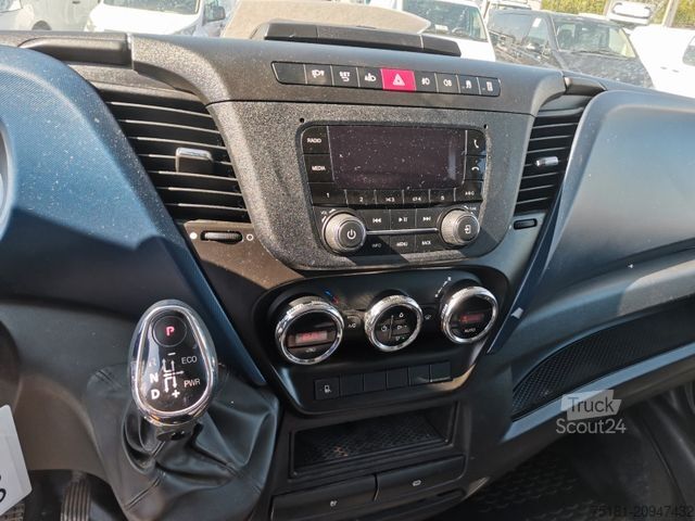 Skříňová dodávka IVECO DAILY 50C18 HI-MATIC/ KOFFER 5,5M/ LUFT/1.BES