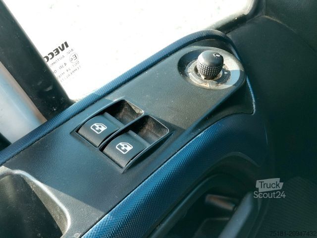 Skříňová dodávka IVECO DAILY 50C18 HI-MATIC/ KOFFER 5,5M/ LUFT/1.BES