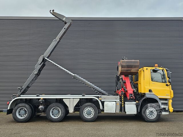 Hakenarmsystem Ginaf X6 4242 CTSE 8x4 / 40T HAAKARM + EPSILON Z KRAAN