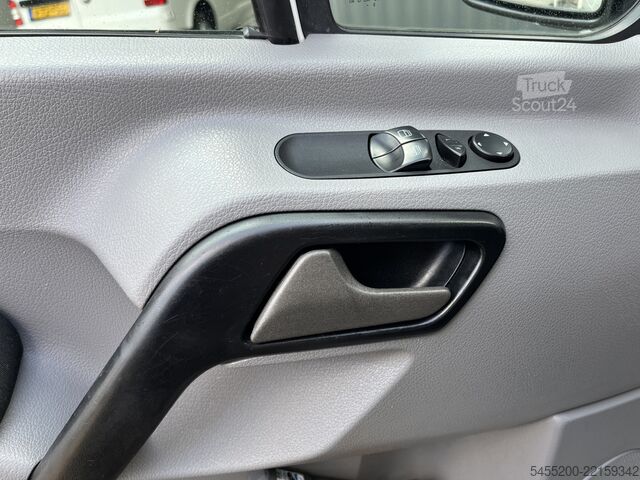 Carrinha de tejadilho alto Volkswagen Crafter 2.0 TDI L2H2 Kast Inrichting Trekhaak 3...