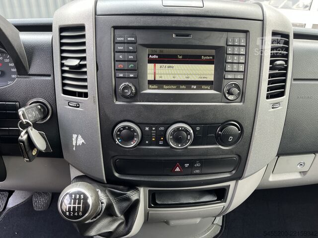 Carrinha de tejadilho alto Volkswagen Crafter 2.0 TDI L2H2 Kast Inrichting Trekhaak 3...