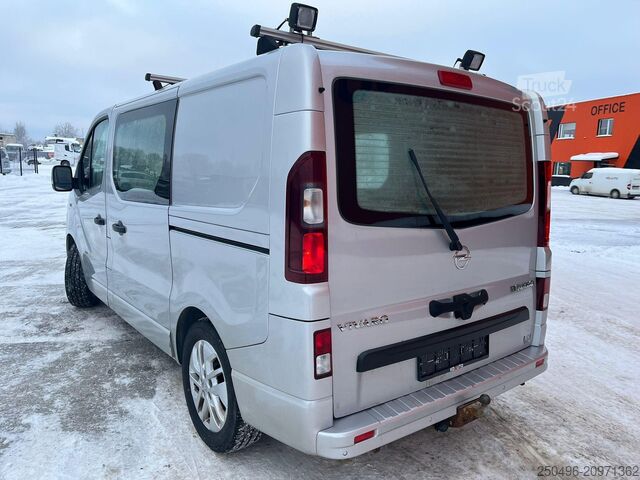 Skåpbil Opel Vivaro