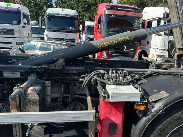 Kamion z zamenljivo nadgradnjo Mercedes-Benz Actros 2545 Scarrabile