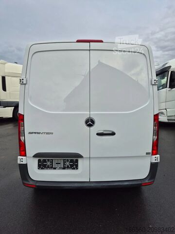 Fourgon Mercedes-Benz SPRINTER 311 CDI