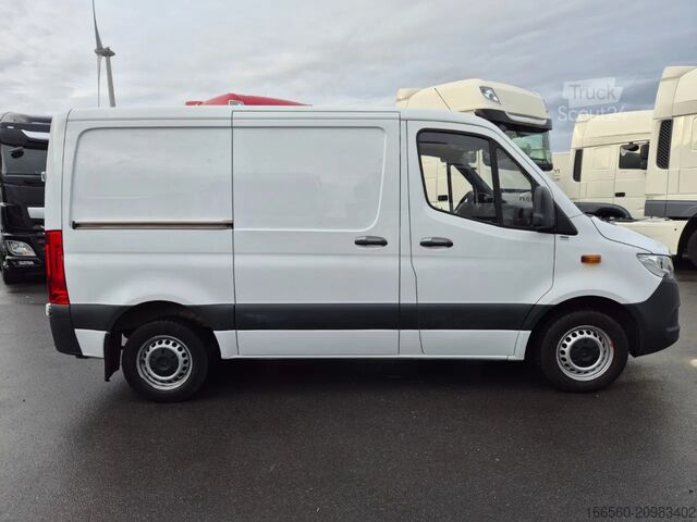 Fourgon Mercedes-Benz SPRINTER 311 CDI