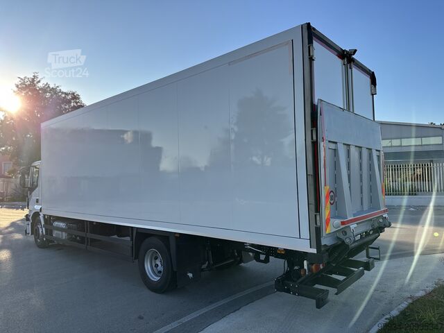 Camion frigorifique Iveco Stralis 310