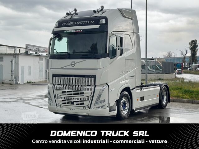 τυπική μονάδα τράκτορα Volvo FH 500
