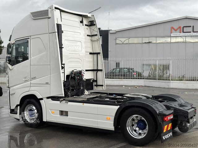 τυπική μονάδα τράκτορα Volvo FH 500