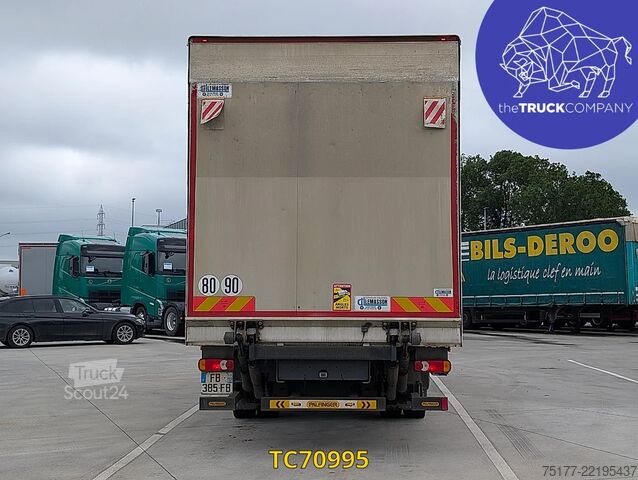 čemodāns Renault D 210