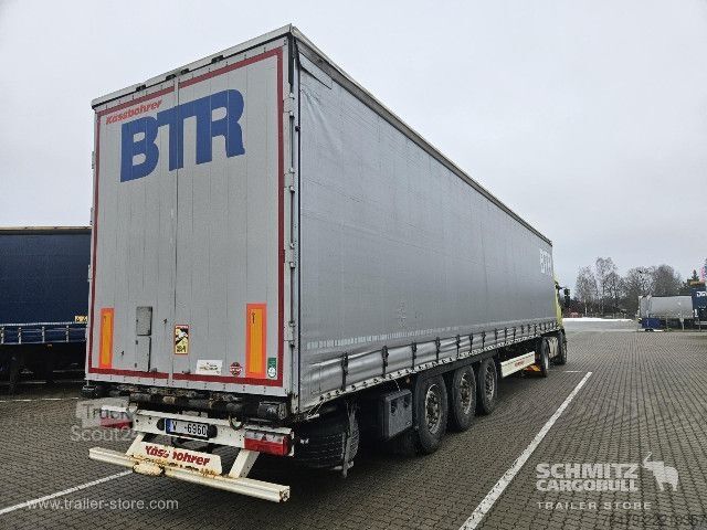 Odprta polprikolica s ponjavo Kässbohrer Curtainsider Standard