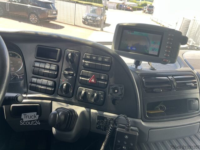 Châssis de camion Mercedes-Benz Actros 2032 LA 4x4 Actros 2032 LA 4x4/ Rdstand 3.600 mm