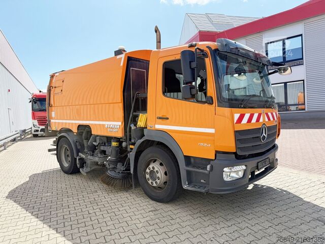 Speciale doeleinden vrachtwagen Mercedes-Benz Atego 1524 LKO 4x2 Atego 1524 LKO 4x2, Kehrmaschine FAUN Viajet 6RH