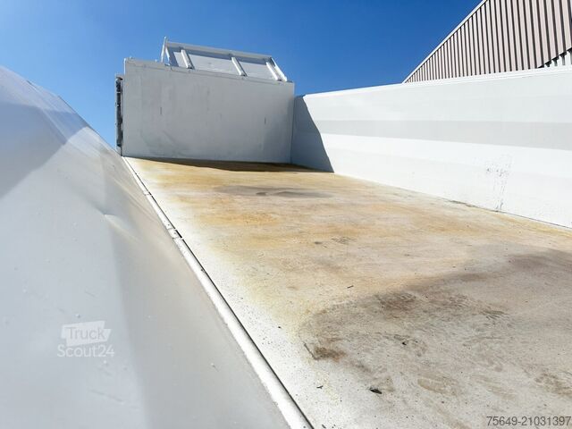 Camion-benne tricar Mercedes-Benz Arocs 4142 K 8x4/4 Arocs 4142/45 K 8x4/4, Meiller Bordmatik links